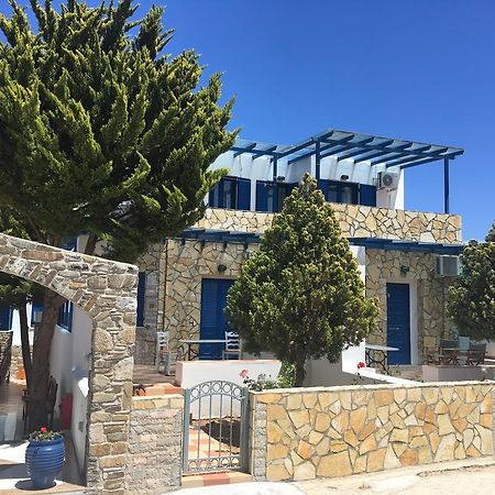 Serifos Palace Livadakia Exterior photo