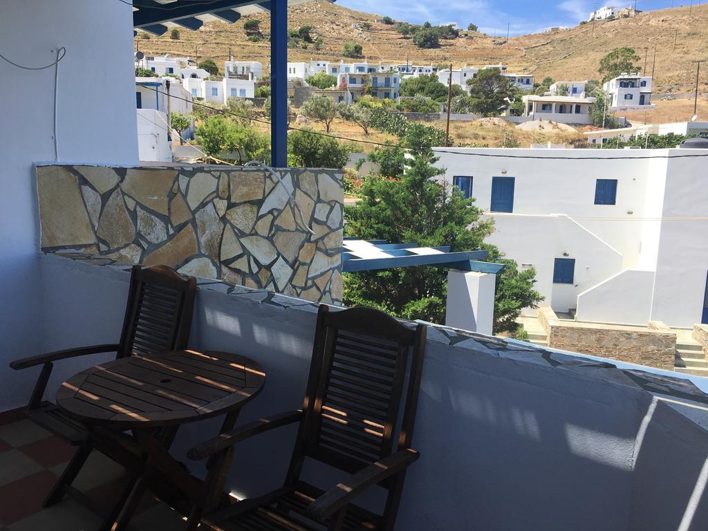 Serifos Palace Livadakia Exterior photo