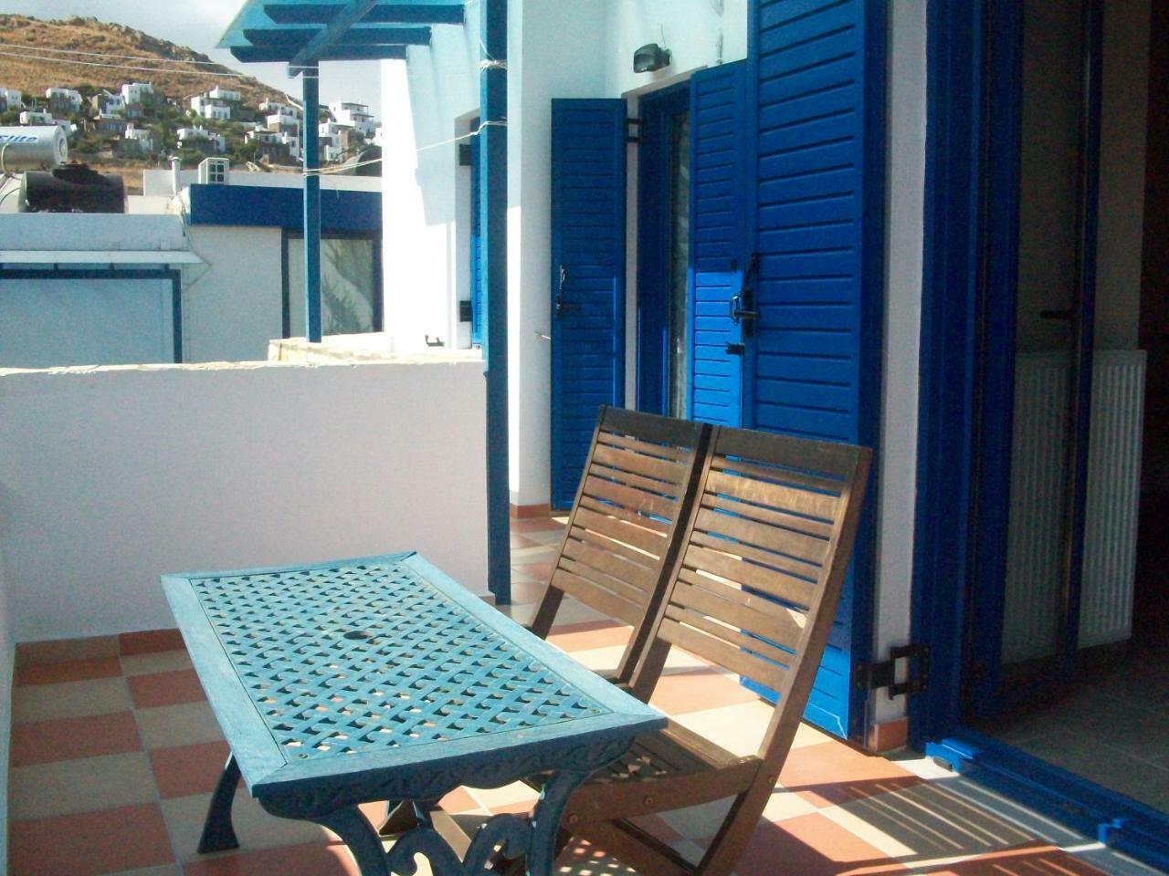 Serifos Palace Livadakia Exterior photo